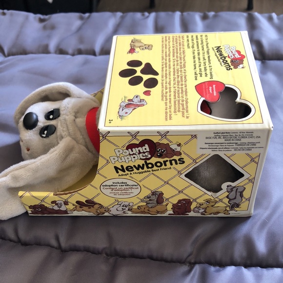 New in box pound puppy - Picture 3 of 6